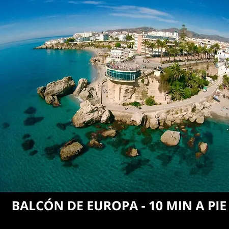 Acogedor En Zona Nerja